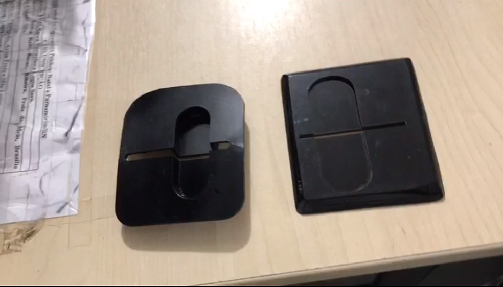 Equipamento usado por criminosos prende cart&otilde;es de clientes em caixas banc&aacute;rios &mdash; Foto: Inter TV Cabugi/Reprodu&ccedil;&atilde;o