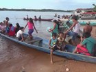 Índios navegam 22km para votar (Reprodução/TV Amazonas)