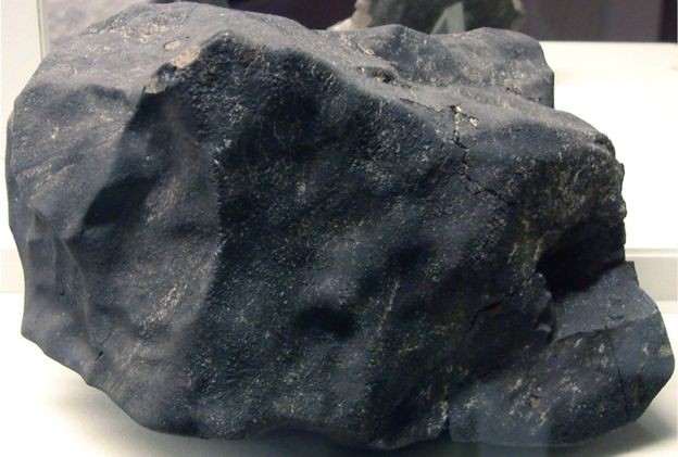 O meteorito de Murchison caiu na Terra em 1969 (Foto: JAMES ST JOHN, via BBC News Brasil)
