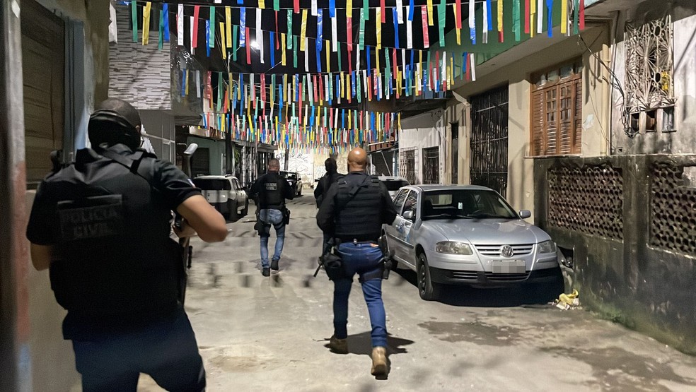 Polícia cumpre mandados em operação contra homicídios na Bahia — Foto: Polícia Civil/Tony Silva