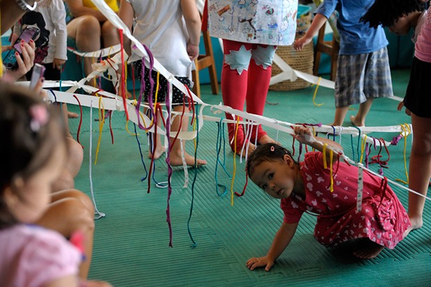 Crianças poderão explorar novas sensações durante as atividades (Foto: Divulgação)