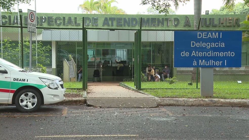 Delegacia de Atendimento à Mulher I (DeamI), na Asa Sul, no DF — Foto: TV Globo/Reprodução 