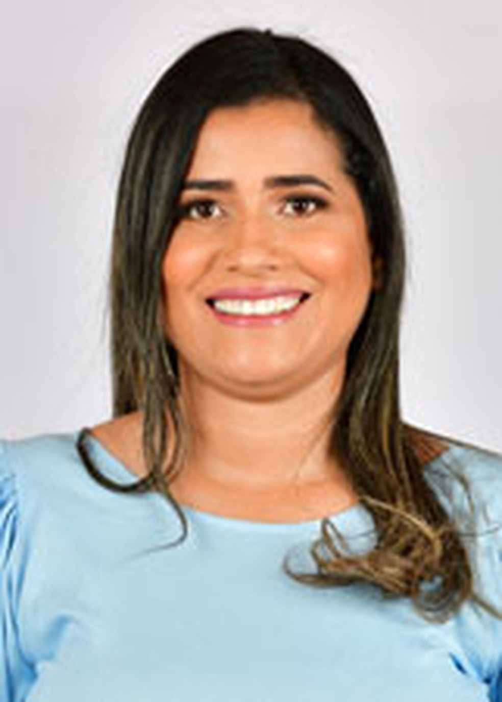 Francieli Magalhães foi eleita prefeita de Santo Antônio de Leverger — Foto: Facebook