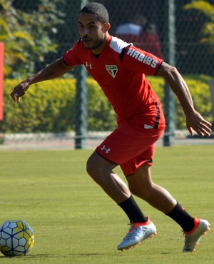 Ytalo vai substituir Ganso na partida desta quarta, no Morumbi