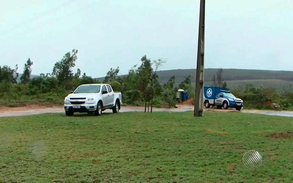 Corpos de Marcilene e Ana Cristina foram encontrados em uma estrada que liga Conquista ao município de Barra do Choça, no sudoeste da Bahia (Foto: Reprodução/TV Sudoeste)