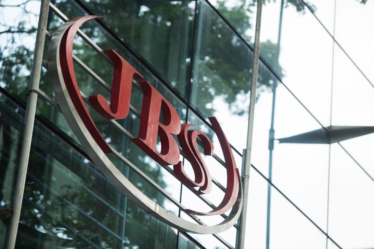 JBS vai investir R$ 1,7 bilhão em 7 unidades no Rio Grande do Sul até 2023 thumbnail