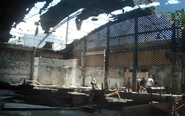 Sete meses após incêndio, ginásio de ginástica do Fla permanece fechado