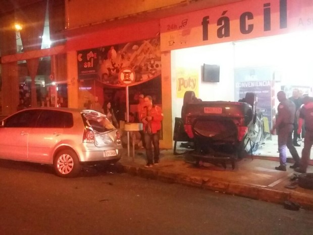 Jovem morreu após ser atingido por carro (Foto: Site J. Serafim Show/Divulgação)