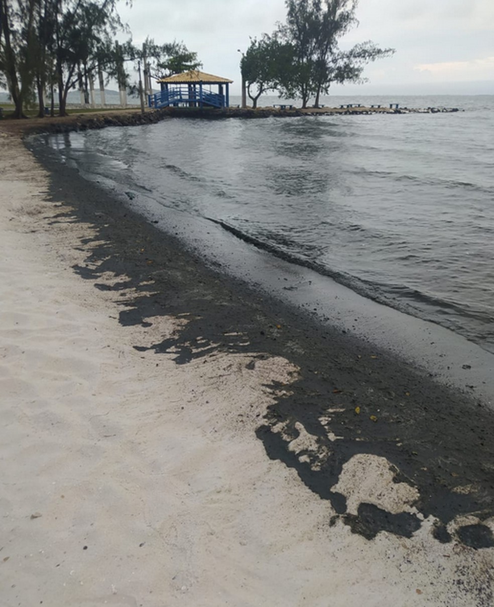 Turistas Se Assustam E Mostram Incomodo Com Mancha Escura Na Lagoa De Araruama Na Regiao Dos Lagos Regiao Dos Lagos G1 A imagem apresentada nesta página foi enviada por jonathan através do formulário disponível aqui. mancha escura na lagoa de araruama