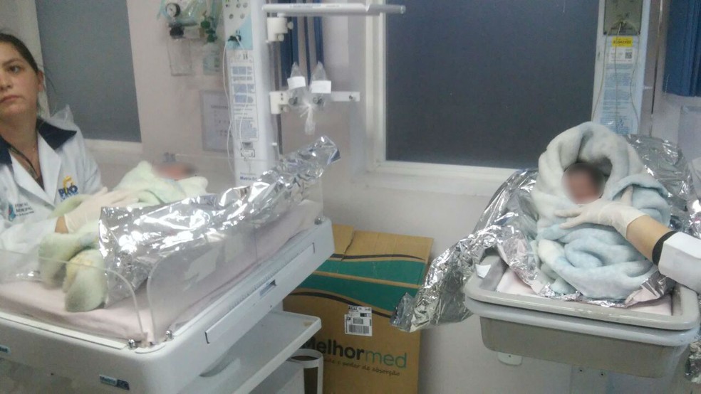 Meninas foram levadas ao hospital e passam bem (Foto: Divulga&ccedil;&atilde;o/PM)