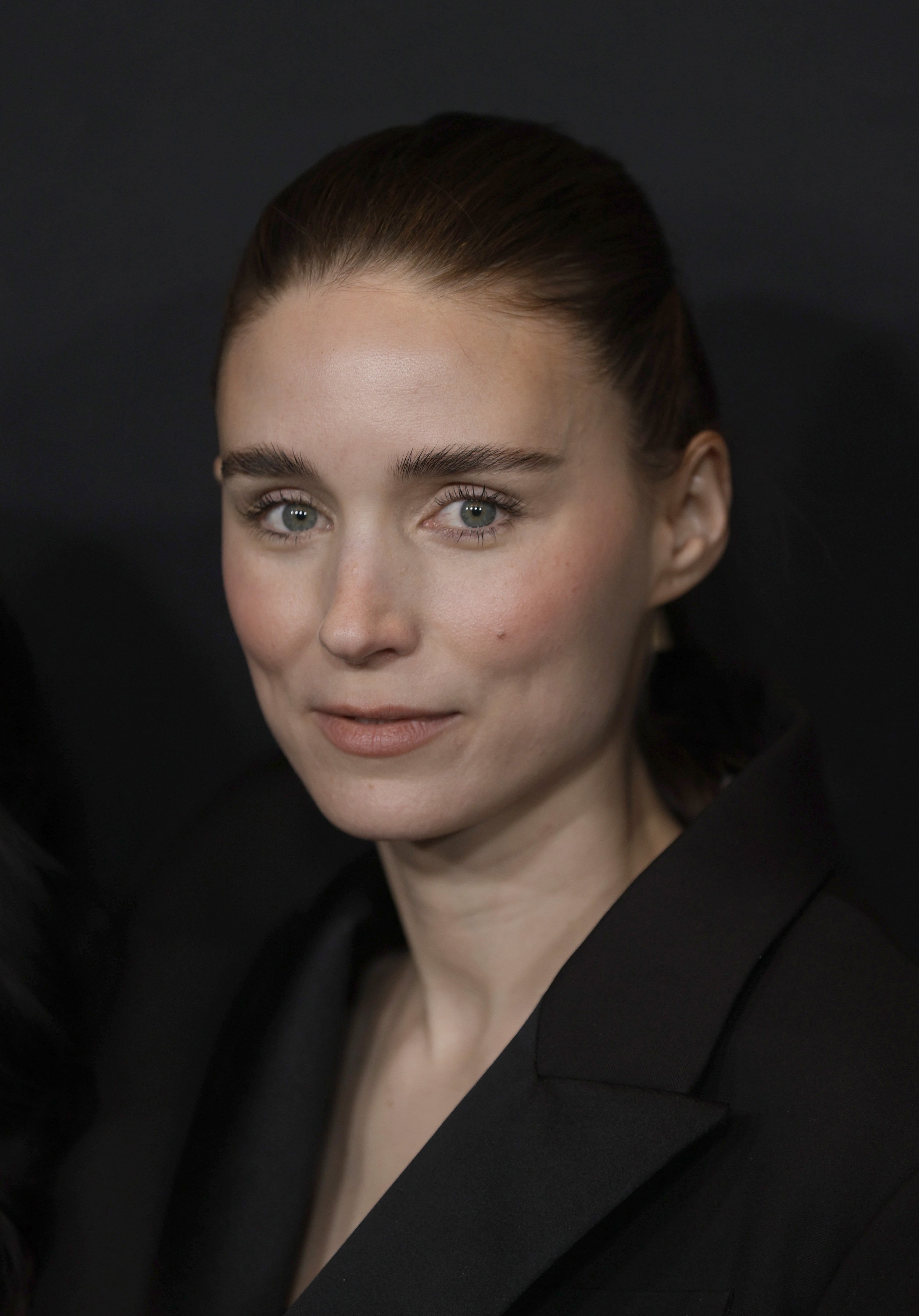 NEW YORK, NEW YORK - DECEMBER 01: Rooney Mara attends "Nightmare Alley" World Premiere at Alice Tully Hall, Lincoln Center on December 01, 2021 in New York City. (Photo by Michael Loccisano/Getty Images) (Foto: Getty Images)