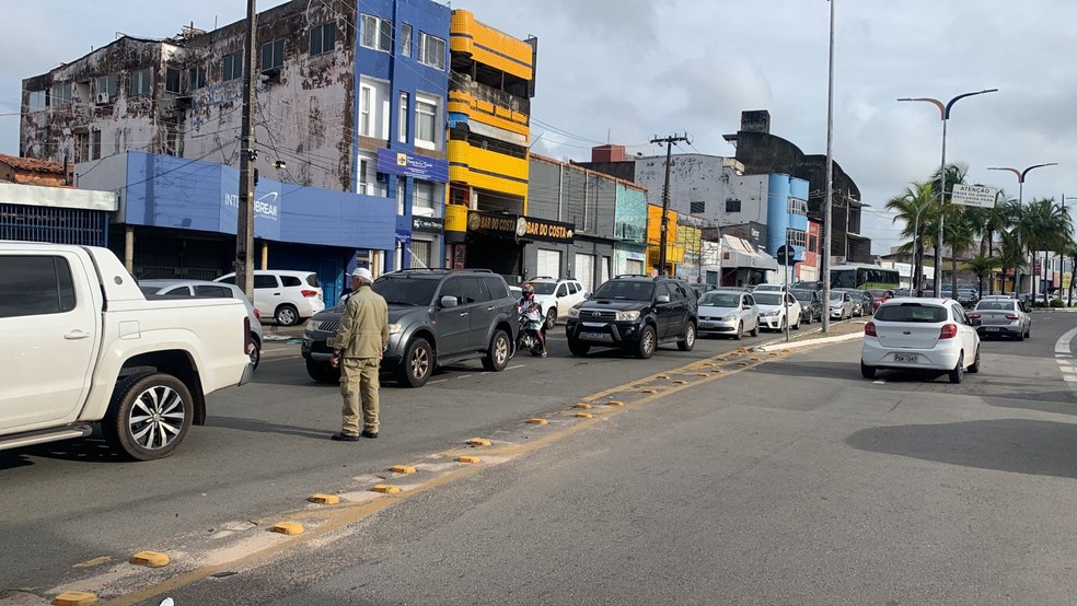 Trânsito ficou lento  — Foto: Nice Ribeiro/TV Mirante