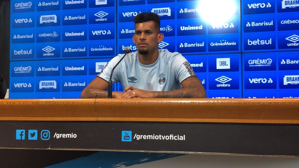 Rodrigues minimiza possível ajuda do Grêmio ao Inter: A gente não tem nada a ver