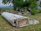 Achados novos destroços que poderiam ser de avião da Malaysia