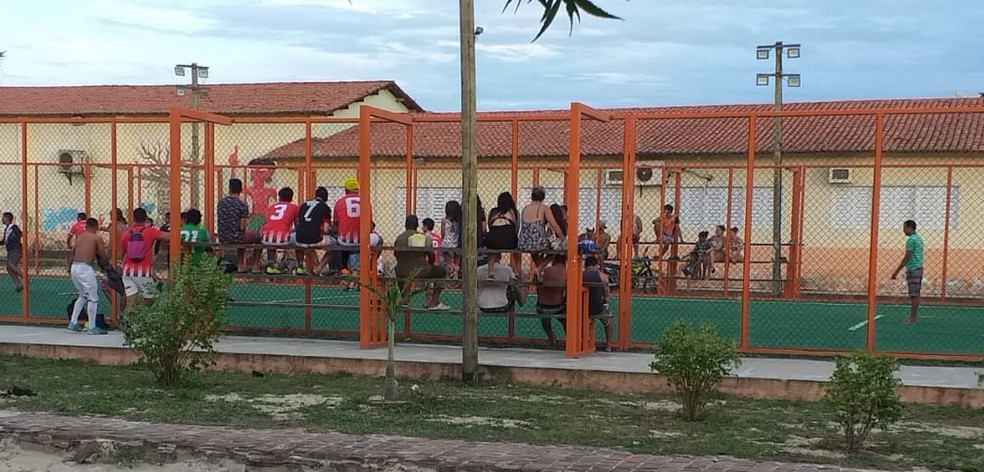 Moradores denunciam falta de fiscalização na vila turística de Jericoacoara, no litoral cearense — Foto: Arquivo pessoal