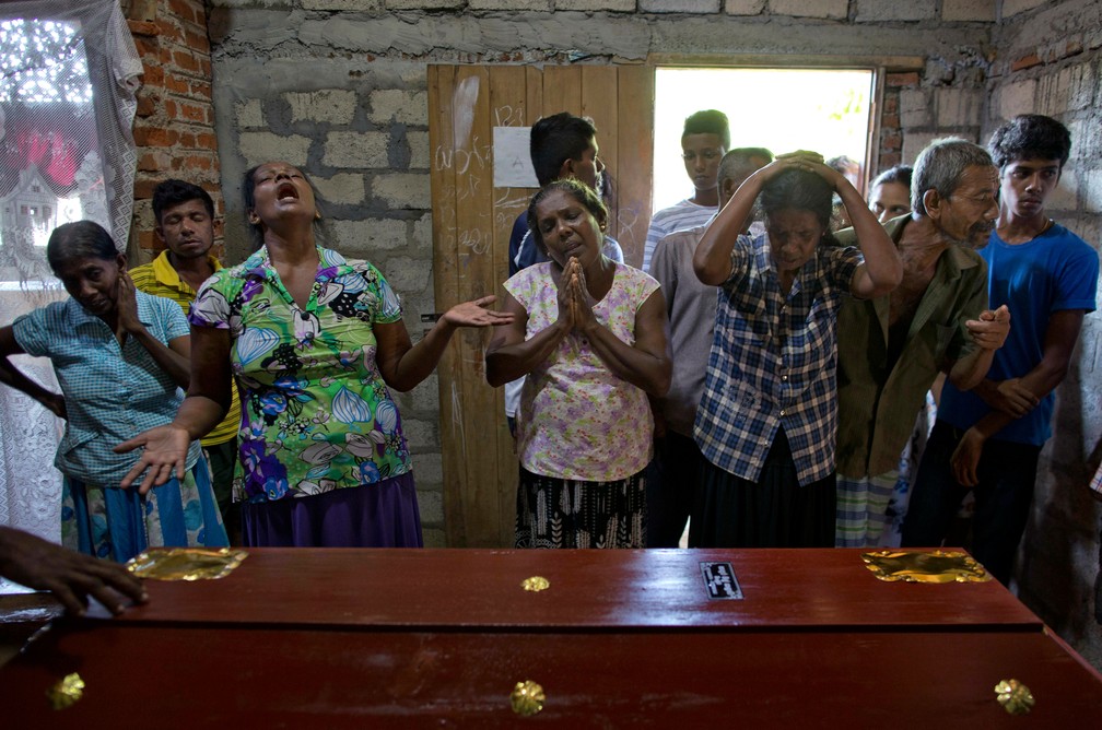 Estrangeiros estão entre os mortos em ataques no Sri Lanka; bilionário dinamarquês perdeu três filhos