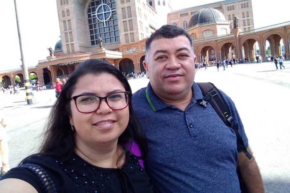 Casal morador de São Vicente, SP, morreu após acidente com ônibus que voltava de Campos do Jordão, SP — Foto: Reprodução/Rede Sociais