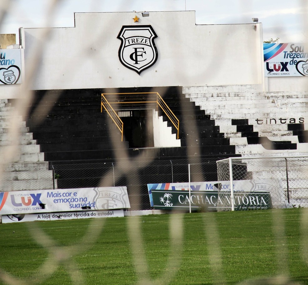 Amistoso entre Sport Campina e Desportiva Guarabira aconteceu na tarde desta quarta-feira, no Estádio Presidente Vargas, do Treze (Foto: Arquivo / Jornal da Paraíba)