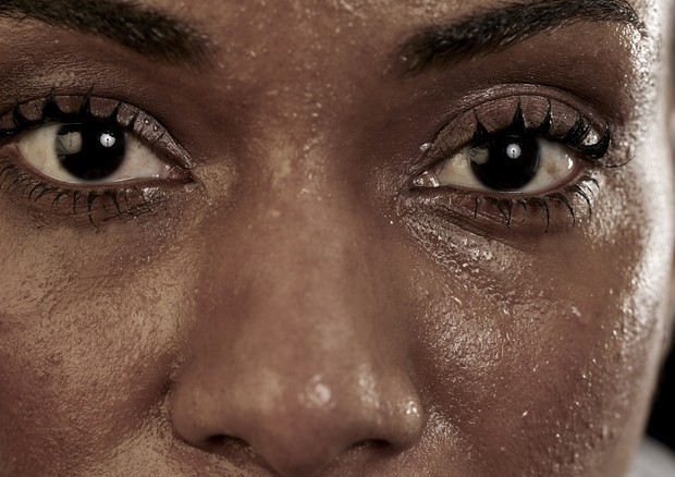 Mulher negra na menopausa (Foto: Getty)