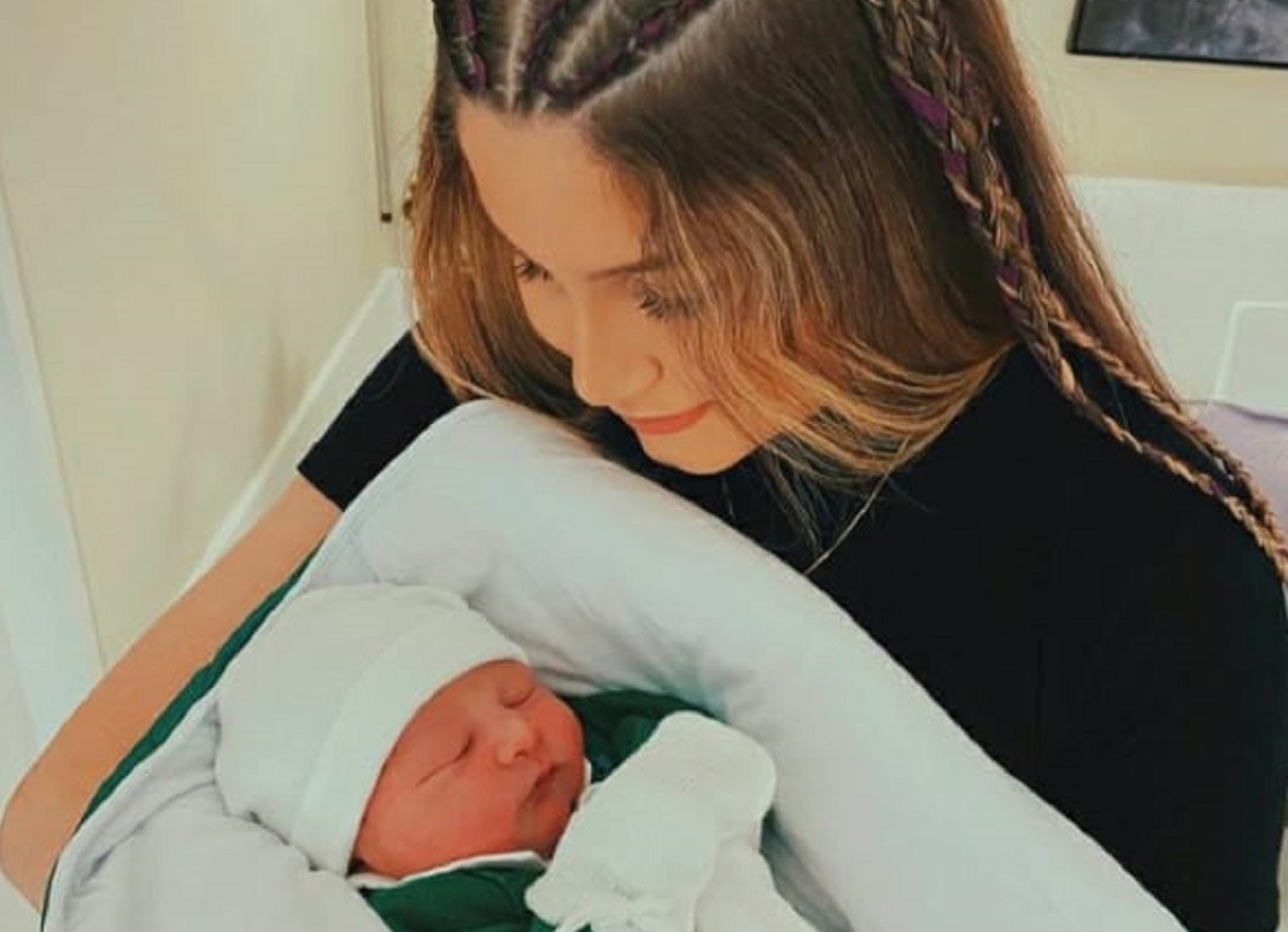 Irmã de Bianca Andrade encanta ao mostrar foto do bebê Cris - Quem | QUEM  News