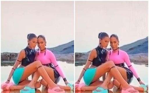 thumbnail de Bruna Marquezine e Anitta posam juntas para ensaio de campanha de moda