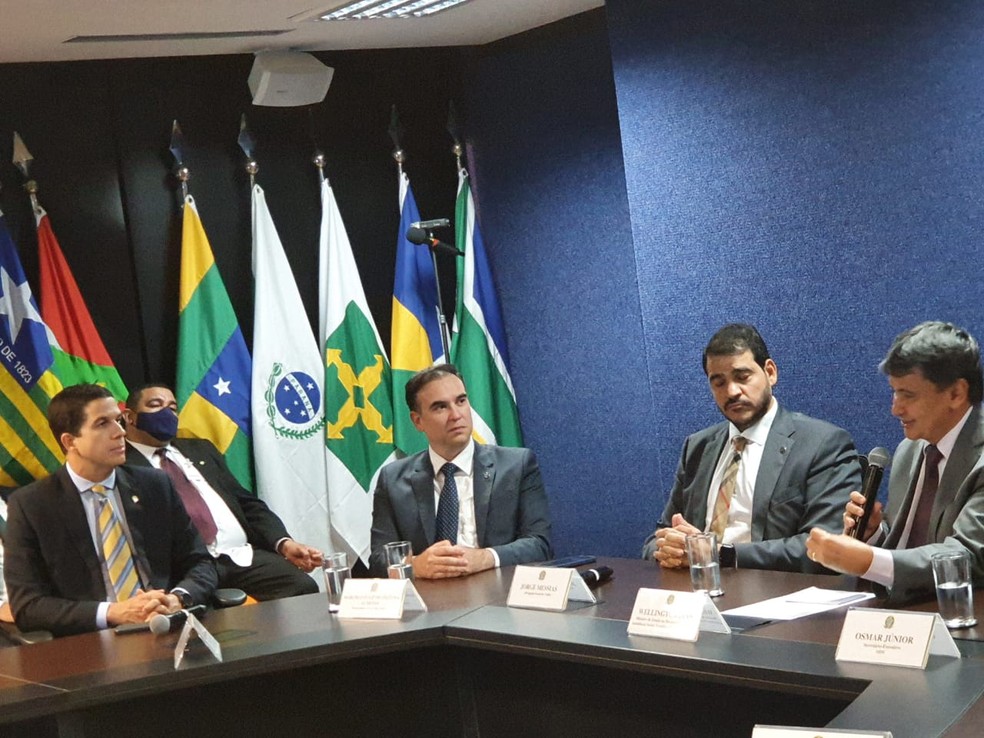 Wellington Dias, ministro do Desenvolvimento Social, afirmou nesta segunda que as novas regras e o redesenho do programa Bolsa Fam�lia est�o prontos para valida��o de Lula  &mdash; Foto: Kevin Lima/g1
