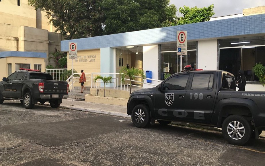Duas pessoas sÃ£o presas em operaÃ§Ã£o contra supostas prÃ¡ticas ilÃ­citas 