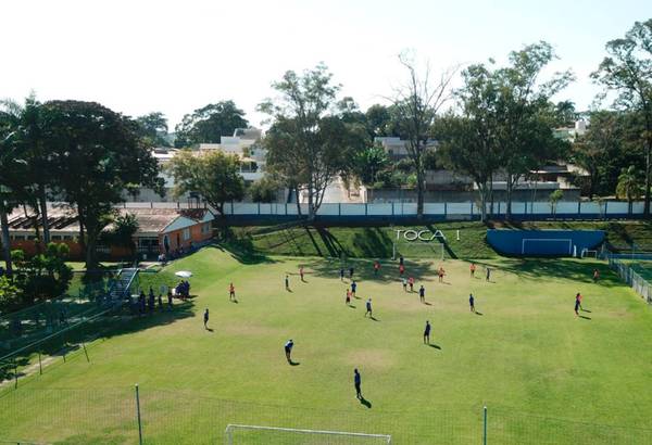 Cruzeiro expande rede de observadores e cria equipe internacional de captação.