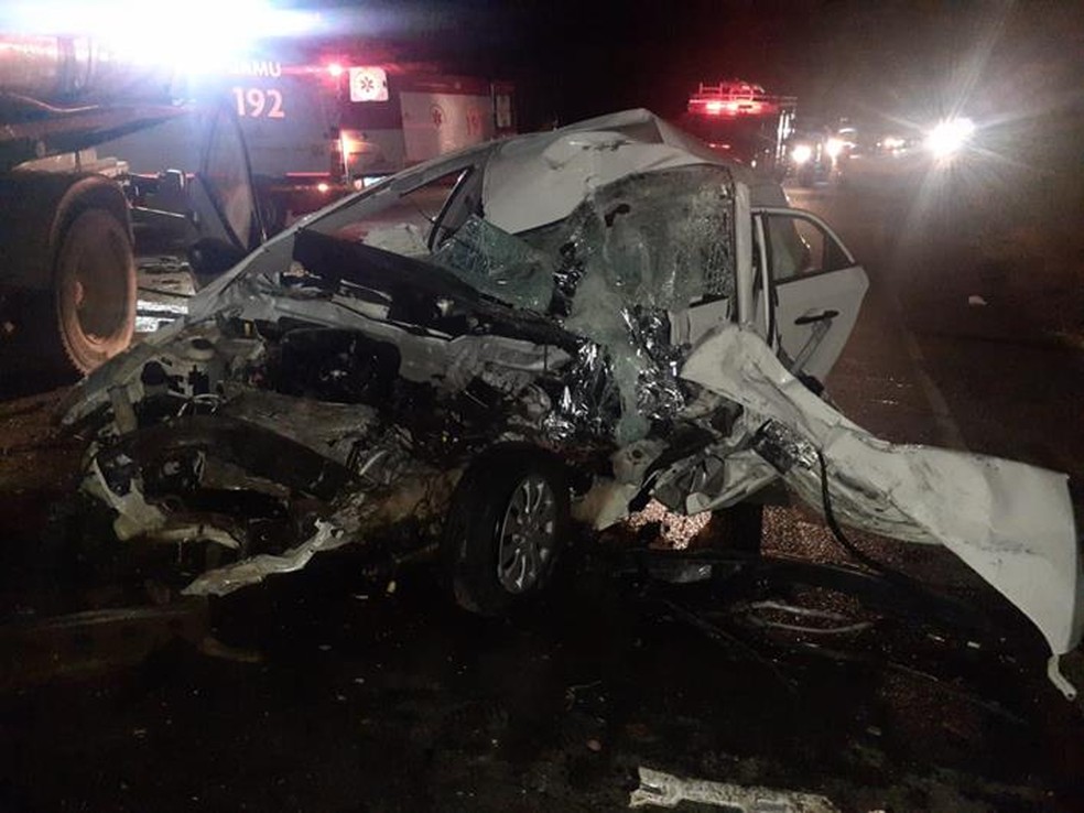 motorista morre apos acidente entre carro e caminhao na br 356 em muriae zona da mata g1