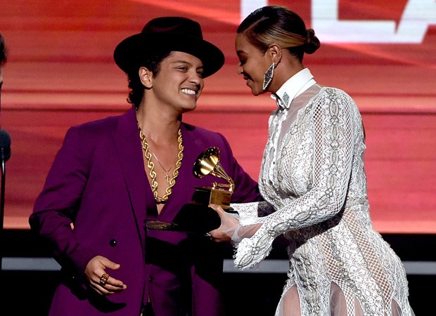 Beyoncé e Bruno Mars (Foto: Kevin Winter/Getty Images)
