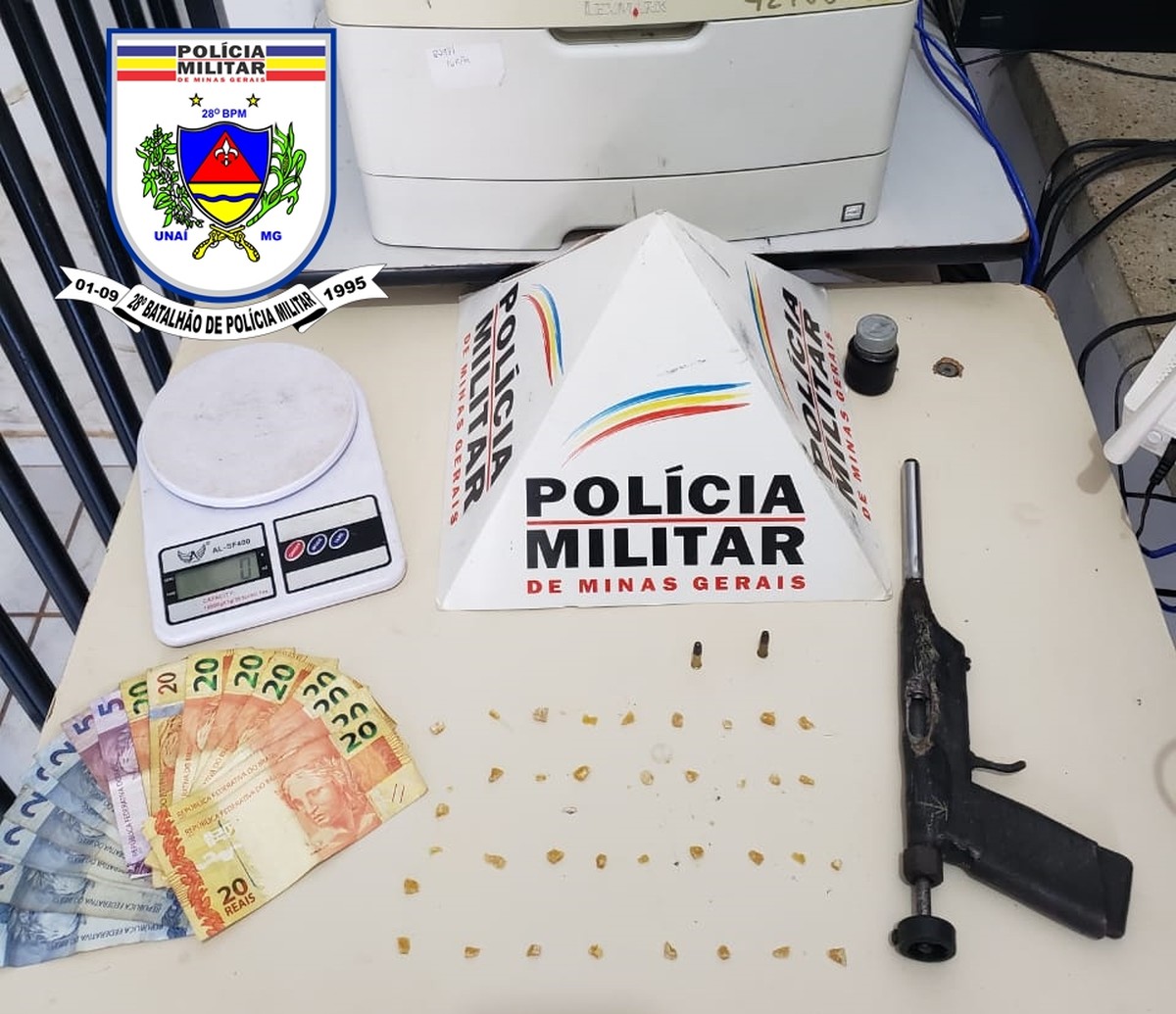 Casal é preso suspeito de tráfico de drogas em Unaí