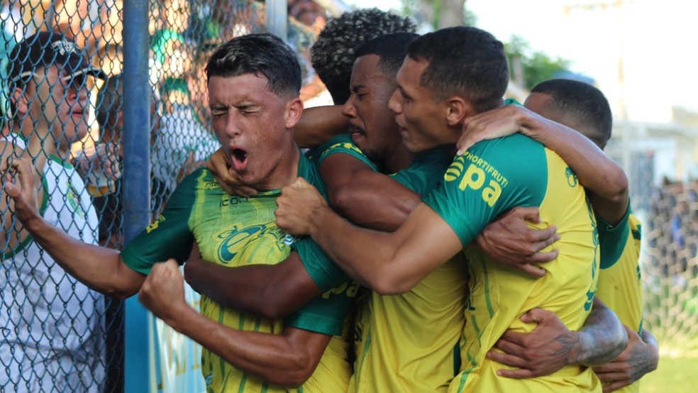 Nova Venécia passa pela Desportiva e está nas semifinais da Copa Espírito Santo 2021 — Foto: David Régis