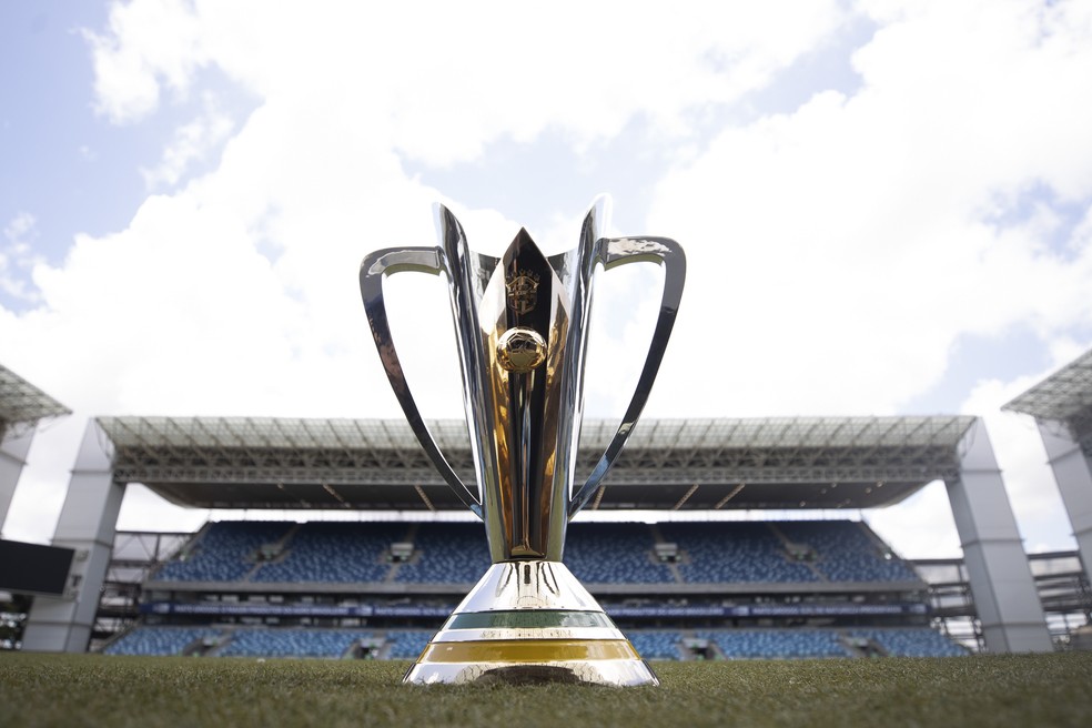 Taça da Supercopa do Brasil de 2022 — Foto: Lucas Figueiredo/CBF