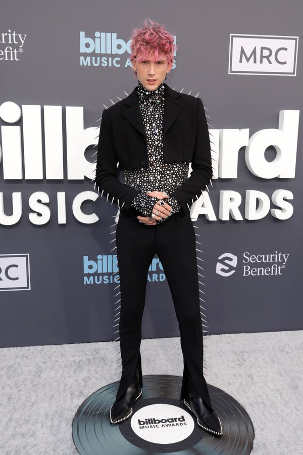 LAS VEGAS, NEVADA - MAY 15: Machine Gun Kelly attends the 2022 Billboard Music Awards at MGM Grand Garden Arena on May 15, 2022 in Las Vegas, Nevada. (Photo by Frazer Harrison/Getty Images) (Foto: Getty Images)