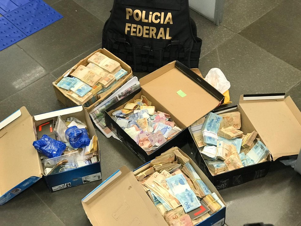 Primeira fase da operação: Polícia Federal cumpriu mandados no Rio Grande do Sul, Santa Catarina e São Paulo. — Foto: Bernardo Bortolotto/RBS TV