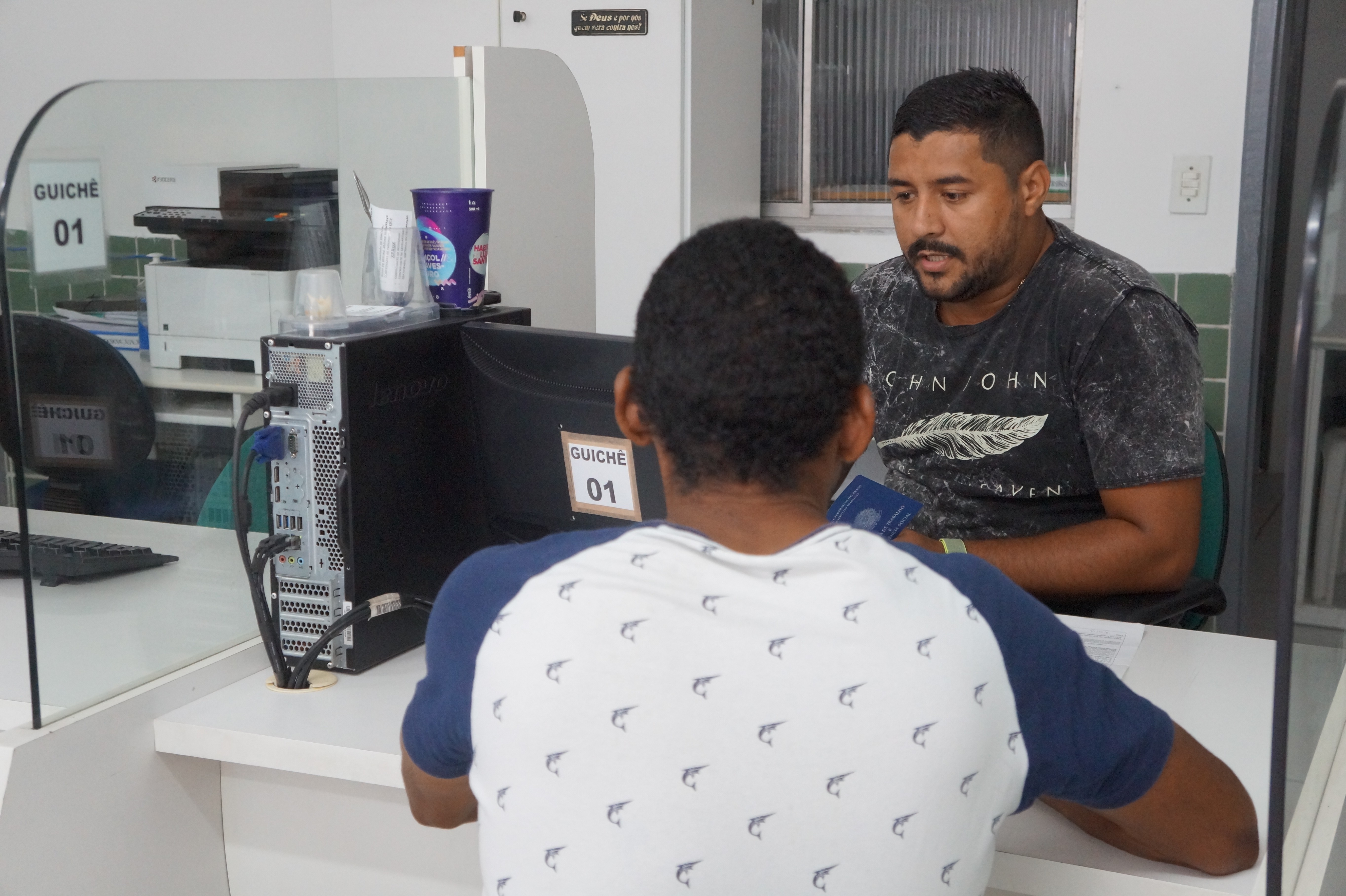 Ceará tem 412 mil pessoas à procura de emprego, estima IBGE