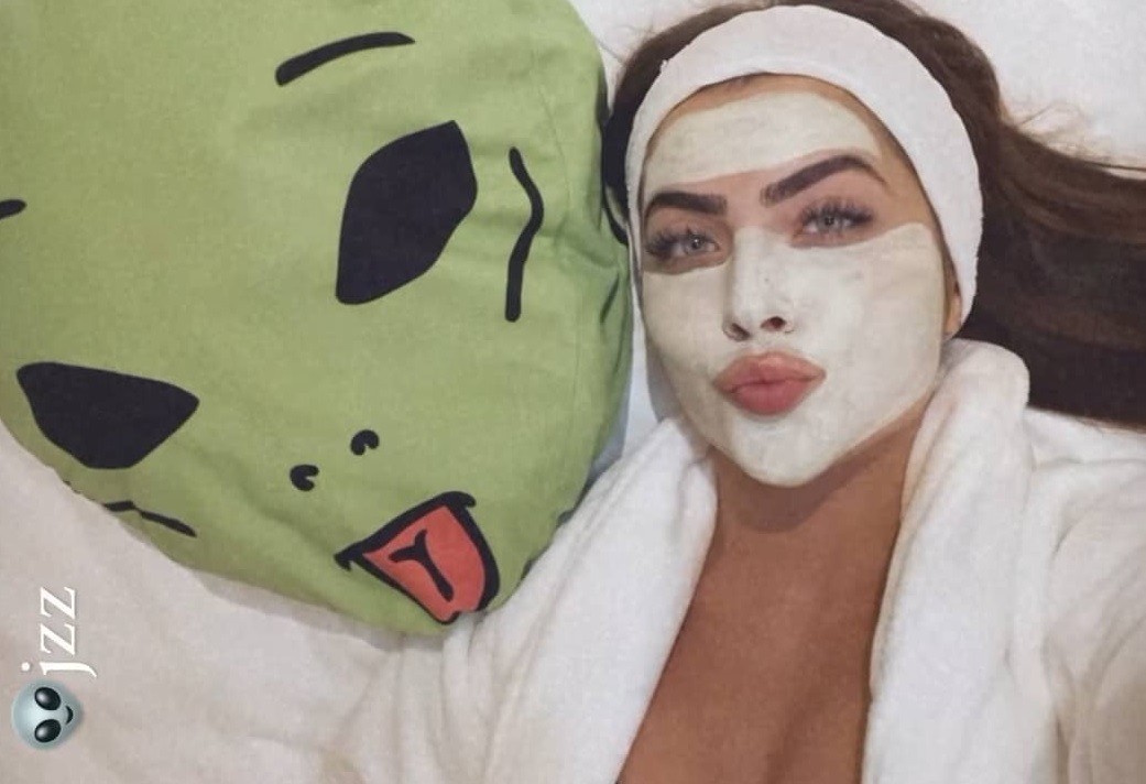 Jade Picon mostra cuidados com a beleza um dia após noitada (Foto: Reprodução/Instagram)