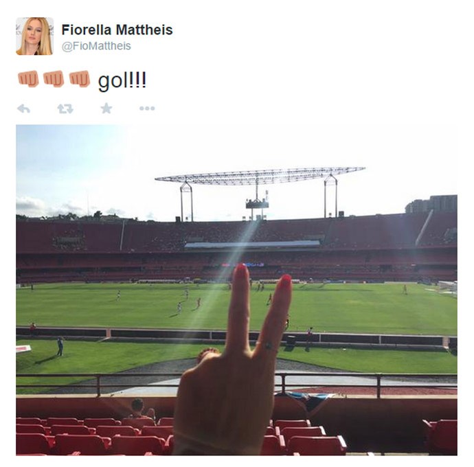 Post twitter Fiorella Mattheis, namorada de ALexandre Pato (Foto: Reprodução / Twitter)