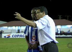 João Caruso treinador do Sinop (Foto: Reprodução/TVCA)
