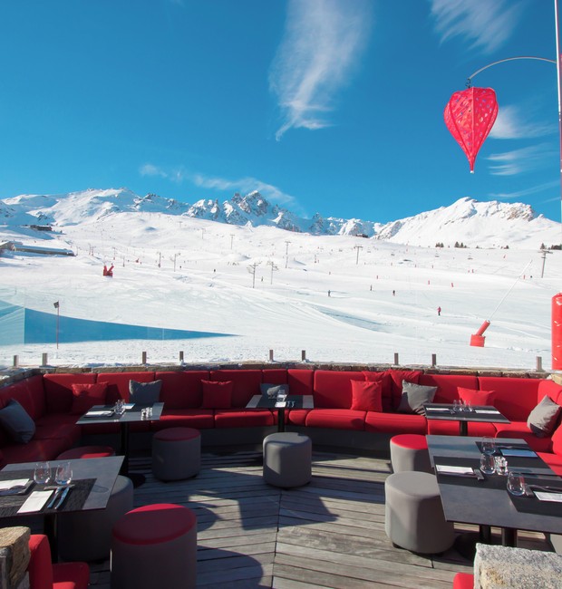 Área aberta incomum dos hóspedes do Le K2 Altitude (Foto: Reprodução / Divulgação)