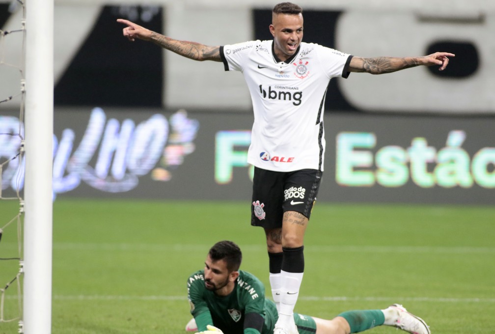 Reviravolta? Luan interrompe jejum de 140 dias e tenta recuperar prestígio no Corinthians