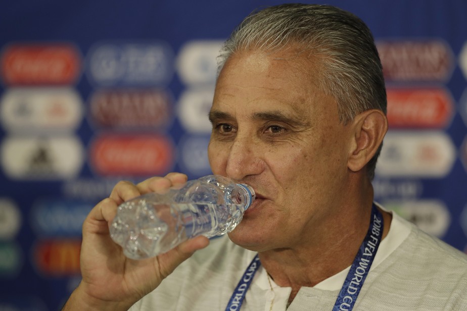 TensÃ£o, bobinho e caipirinha: como Tite digeriu a pressÃ£o da Copa do Mundo