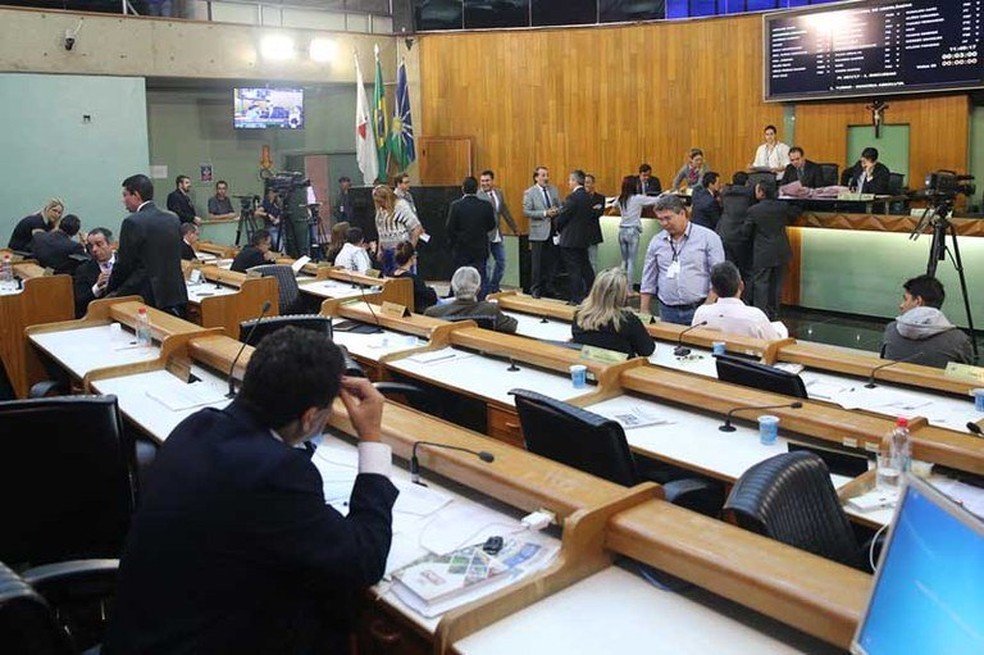 Projeto recebeu 134 emendas, porém a maioria foi retirada.  (Foto: Denilton Guimarães/ Câmara de Uberlândia)