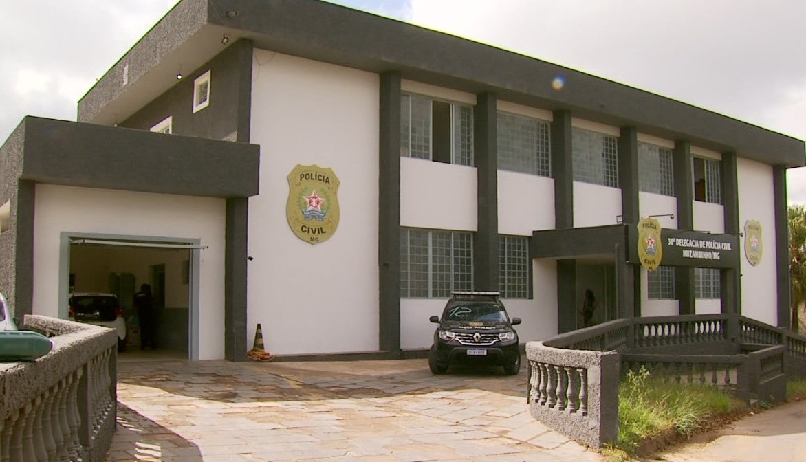 Professora é indiciada por falas racistas em sala de aula pela Polícia Civil em MG