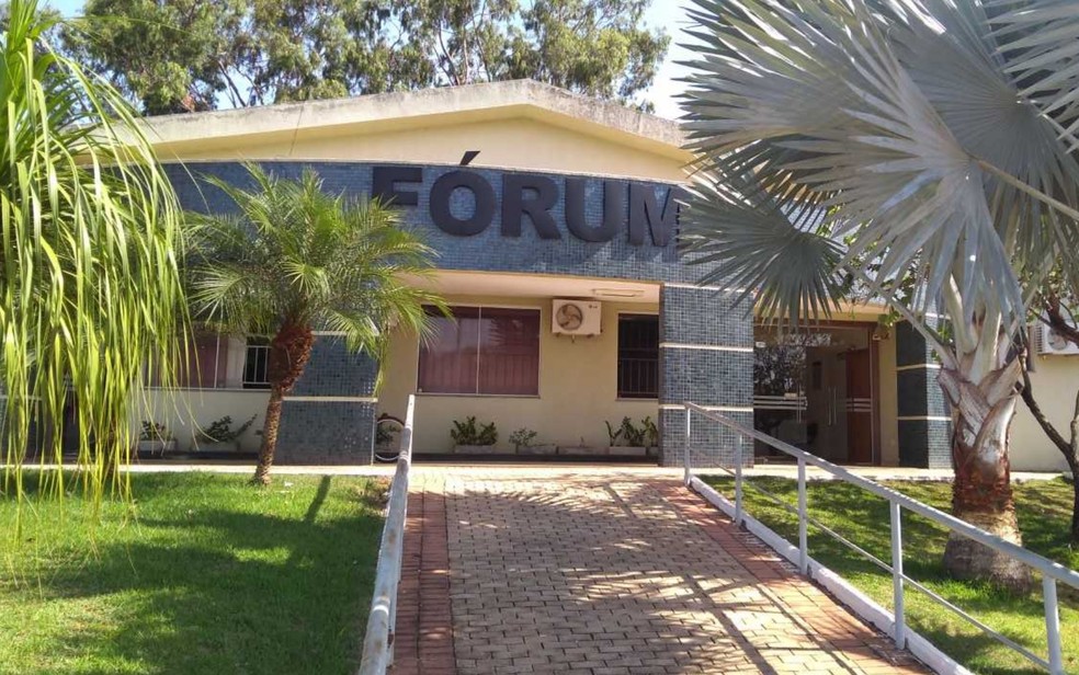 FÃ³rum de AraÃ§u, em GoiÃ¡s â€” Foto: Herison Carlos/Tribunal de JustiÃ§a