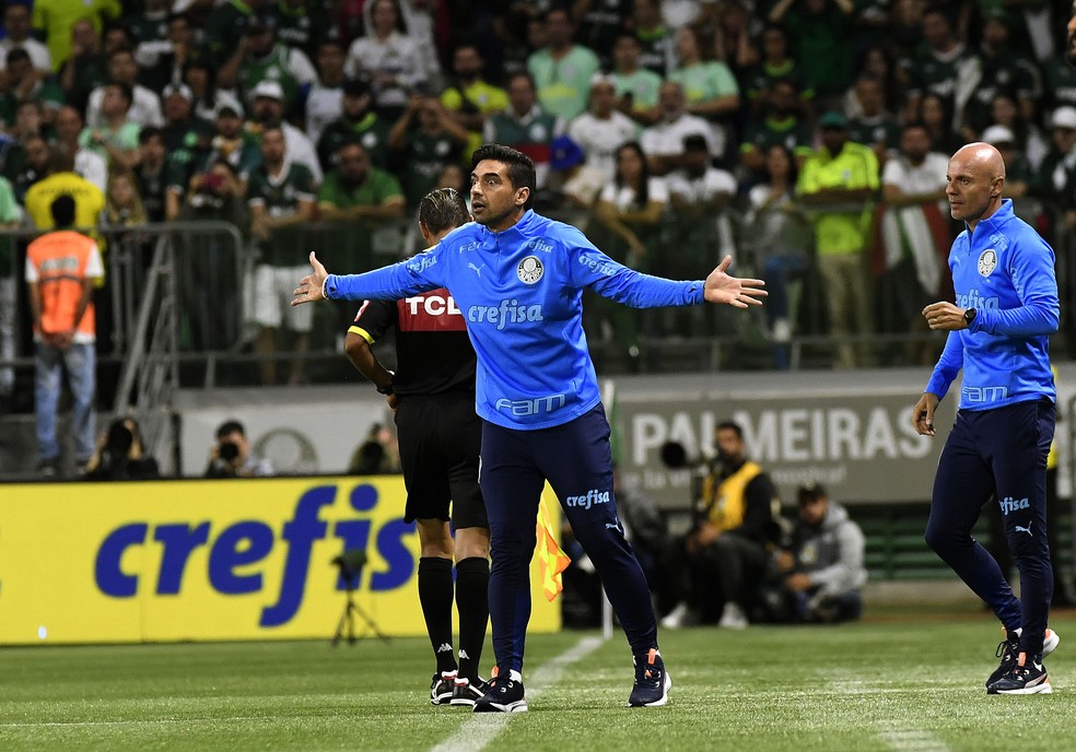 Abel Ferreira em Palmeiras x Corinthians — Foto: Marcos Ribolli