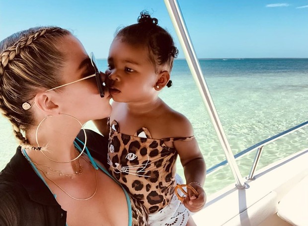 Khloe Kardashian e filha, True (Foto: Reprodução / Instagram)