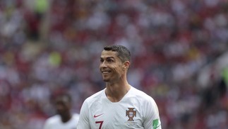 Com quatro Copas no currículo, Cristiano Ronaldo marcou sete vezes — Foto: Marcelo Theobald / Agência O Globo