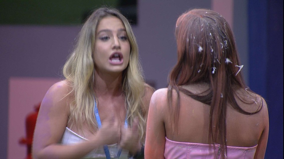 Key discute com Bruna Griphao e chama Larissa de biscoiteira no Jogo da Discórdia do BBB 23 — Foto: Globo