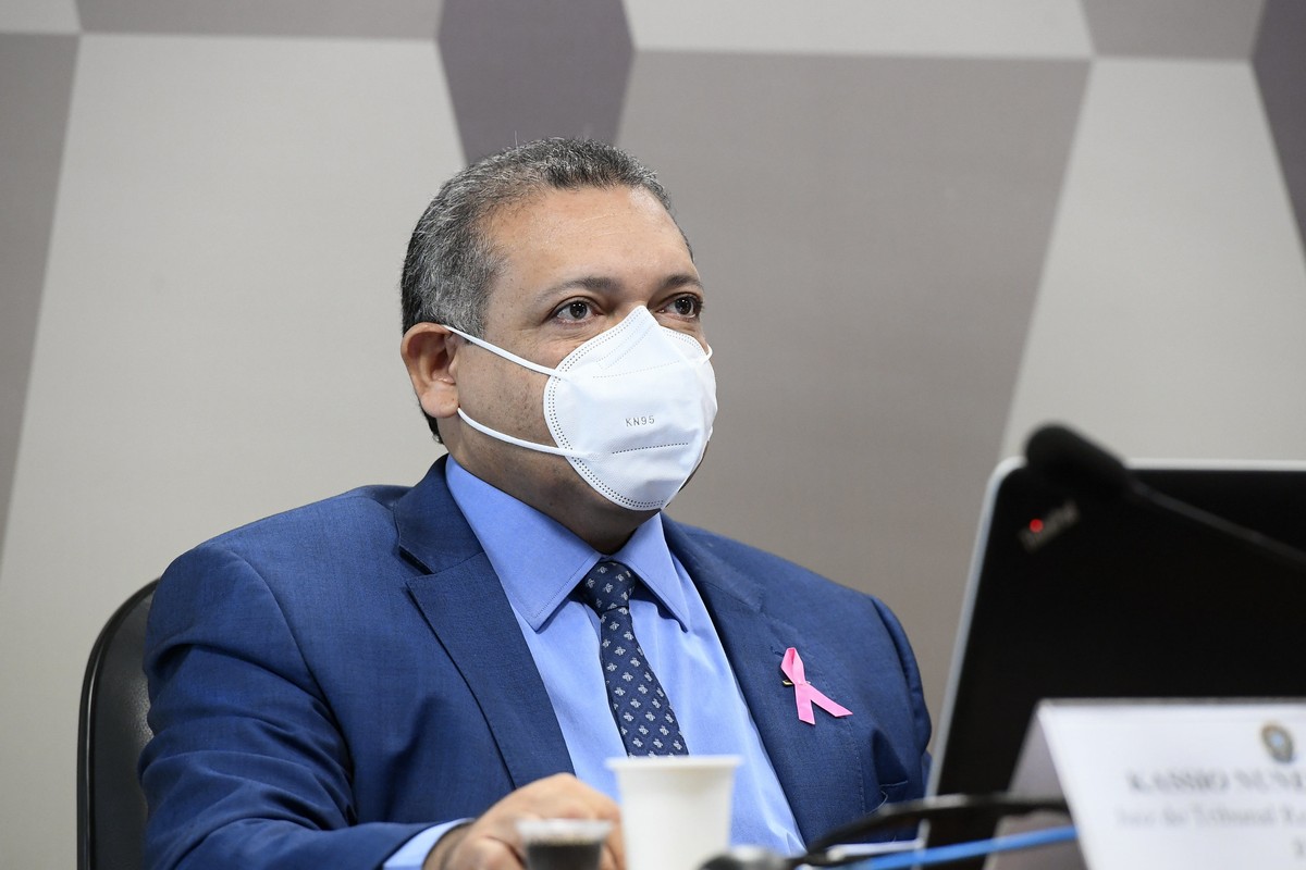 Nunes Marques suspende trecho da Lei da Ficha Limpa que fixa contagem de inelegibilidade após condenação